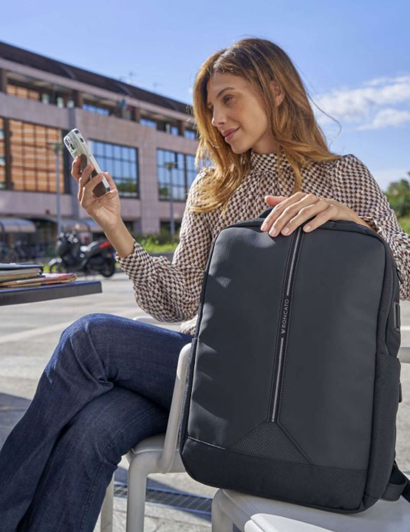 zaini e borse porta pc Roma